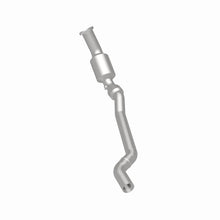 Load image into Gallery viewer, MagnaFlow Direct Fit Catalytic Converter 06-14 Chrysler 300 5.7L - 5561585