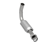 Load image into Gallery viewer, MagnaFlow Direct Fit Catalytic Converter 2004 Liberty P/S frt - 93383