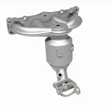 Load image into Gallery viewer, MagnaFlow 13-17 Hyundai Santa Fe Sport 2.4L Direct Fit Catalytic Converter - 5531775