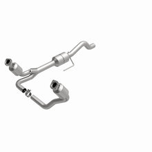 Load image into Gallery viewer, MagnaFlow Direct Fit Catalytic Converter 00-03 Dodge Durango 4.7L - 51338