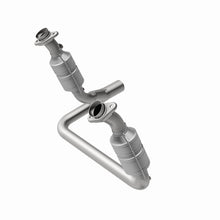 Load image into Gallery viewer, MagnaFlow Conv DF 04 Dodge Durango 3.7L/4.7L - 24770