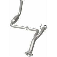Load image into Gallery viewer, MagnaFlow 2004 Jeep Liberty 3.7L Direct Fit Converter - 4551582