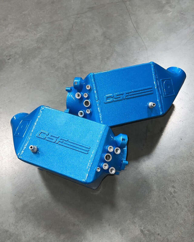 CSF 12-16 BMW M5 (F10) / 12-18 BMW M6 (F06/F12/F13) Twin Charge-Air-Cooler Set - Caliper Blue Candy - 8109MCBC