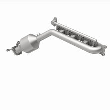 Load image into Gallery viewer, MagnaFlow 2017 GX460 V8 4.6 OEM Manifold Direct Fit Converter - 22-018