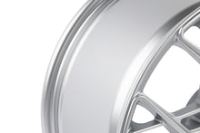 Load image into Gallery viewer, APR A02 Flow Formed 18x8.5 / 5x112 / ET45 / 66.5mm Bore / Silver Wheel - WHL00022