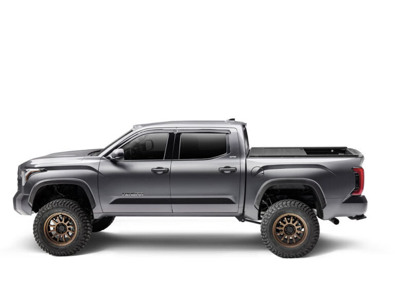 Retrax 16-23 Nissan Titan King Cab 6.5ft. Bed (w or w/o Utilitrack) Retrax EQ - EQ0752