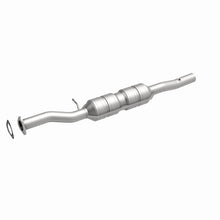 Load image into Gallery viewer, MagnaFlow Direct Fit Catalytic Converter Ford Excursion 00-02 5.4L - 55324
