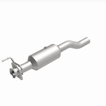 Load image into Gallery viewer, MagnaFlow 20-22 Ford F-350 Super Duty V8 7.3L Rear Underbody Direct Fit Catalytic Converter - 280440