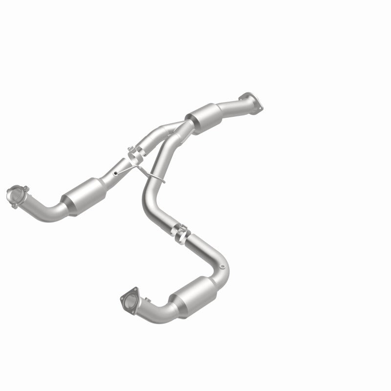 MagnaFlow 12-17 Chevrolet Express 3500 6.0L Direct Fit Converter - 5582113