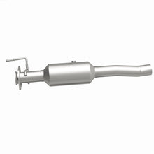 Load image into Gallery viewer, MagnaFlow 18-19 Ford F-450 Super Duty V10 6.8L Underbody Direct Fit Catalytic Converter - 280439