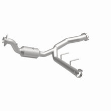 Load image into Gallery viewer, MagnaFlow 15-17 Ford F-150 XL V6 3.5L OEM Grade Direct Fit Catalytic Converter - 21-475