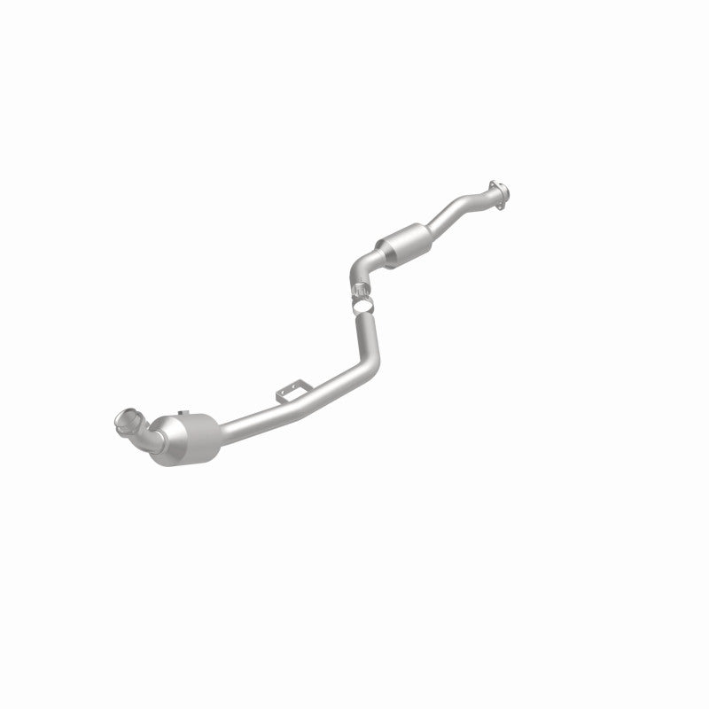 MagnaFlow Direct Fit Catalytic Converter OEM 2007 Mercedes-Benz E350 Underbody - 67.5in Length - 5411665