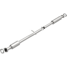 Load image into Gallery viewer, MagnaFlow Direct Fit Catalytic Converter OEM 14-15 Hyundai Tucson 2.0L Underbody - 52815