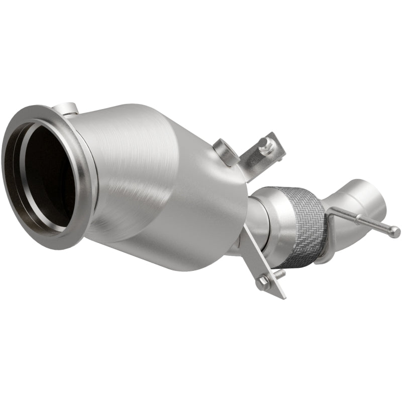 MagnaFlow Direct Fit Catalytic Converter 12-14 BMW 528i 2 L Closed Couple - 52266