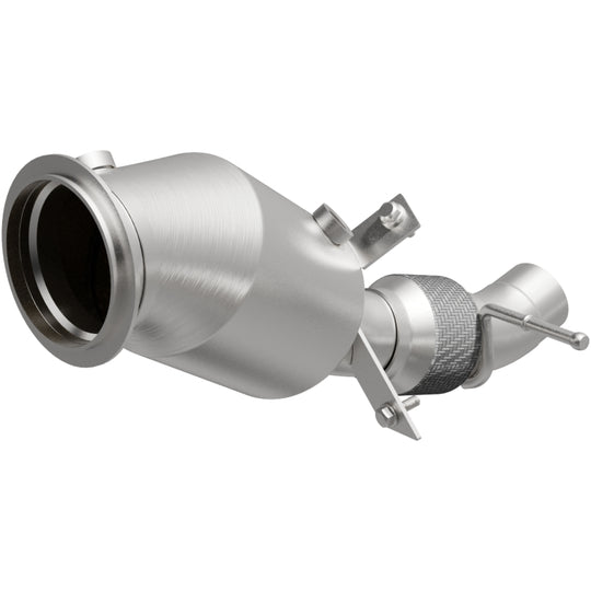MagnaFlow Direct Fit Catalytic Converter 12-14 BMW 528i 2 L Closed Couple - 52266