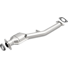 Load image into Gallery viewer, MagnaFlow Direct Fit Catalytic Converter 06-08 Subaru Forester 2.5L - 51586