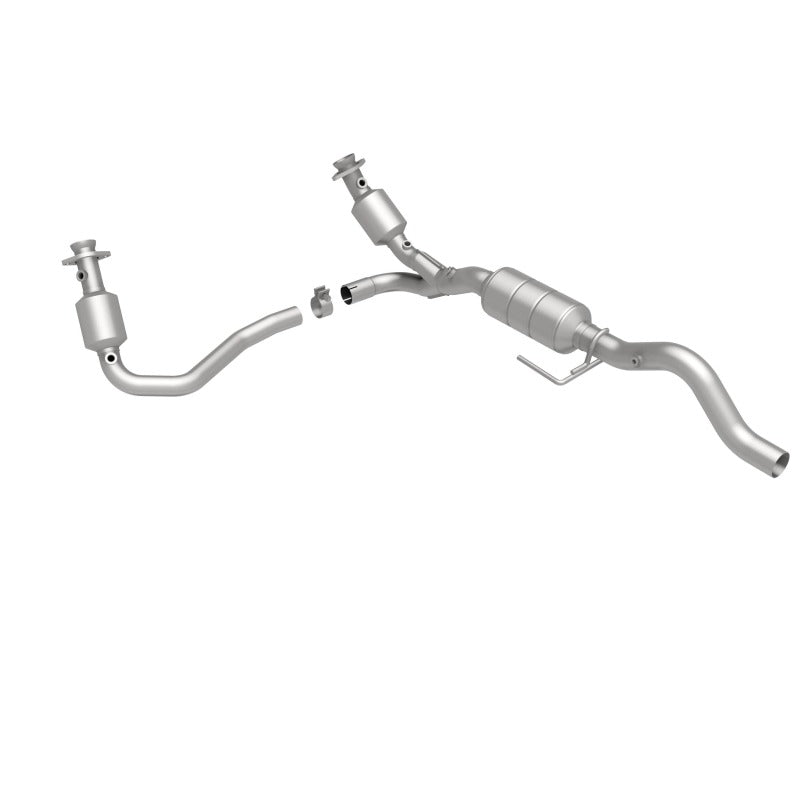 MagnaFlow Direct Fit Catalytic Converter 00-03 Durango 4WD 5.9L - 458050