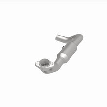 Load image into Gallery viewer, MagnaFlow 05-06 Lincoln Navigator 5.4L Direct Fit Catalytic Converter - Passenger Side - 4651507