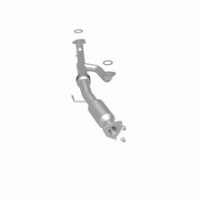 Load image into Gallery viewer, MagnaFlow Direct Fit Catalytic Converter 16-17 Honda Odyssey 3.5L V6 Underbody - 21-282