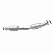 Load image into Gallery viewer, MagnaFlow Direct Fit Catalytic Converter 07-12 Nissan Versa 1.8L - 551833