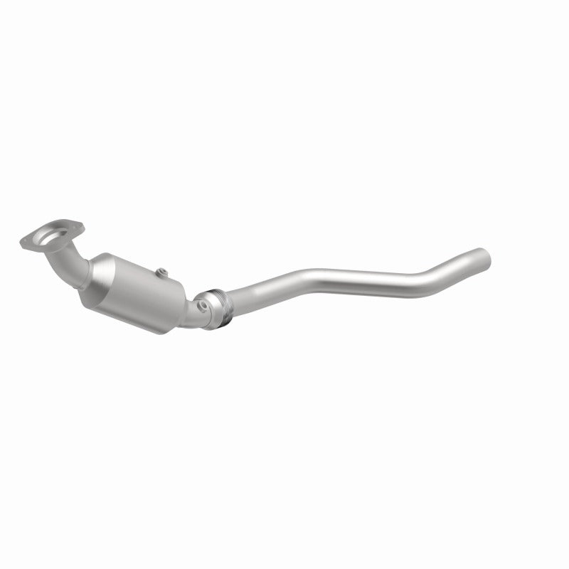 MagnaFlow Direct Fit Catalytic Converter 2005 Chrysler 300C 5.7L V8 / 2005 Dodge Magnum 5.7L V8 - 4561244