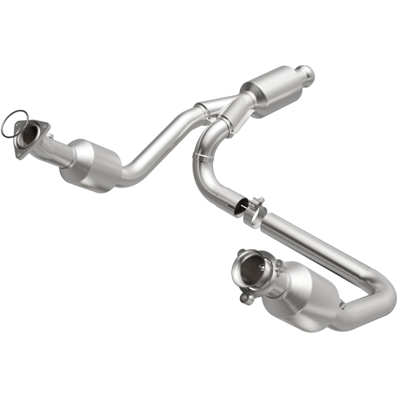 MagnaFlow 14-15 Chevrolet Silverado 1500 5.3L Direct-Fit Catalytic Converter - 5582642