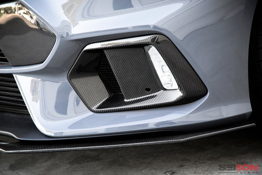 Seibon 16-18 Ford Focus RS Carbon Fiber Fog Light Surrounds - FLS16FDFO