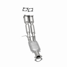 Load image into Gallery viewer, MagnaFlow Direct Fit Catalytic Converter 99-01 Volvo S80 2.9L - 51465