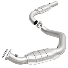 Load image into Gallery viewer, MagnaFlow Direct Fit Catalytic Converter 03-05 Express 2500 4.8L Driver Side - 24389