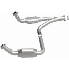 Load image into Gallery viewer, MagnaFlow DF Cat Conv 07-09 Chevrolet/GMC Silverado/Sierra 2500 HD 6.0L Y-Pipe Assy excludes Classic - 49644