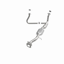 Load image into Gallery viewer, MagnaFlow Conv DF 01-05 Chevrolet Blazer 4.3L 4WD - 23139