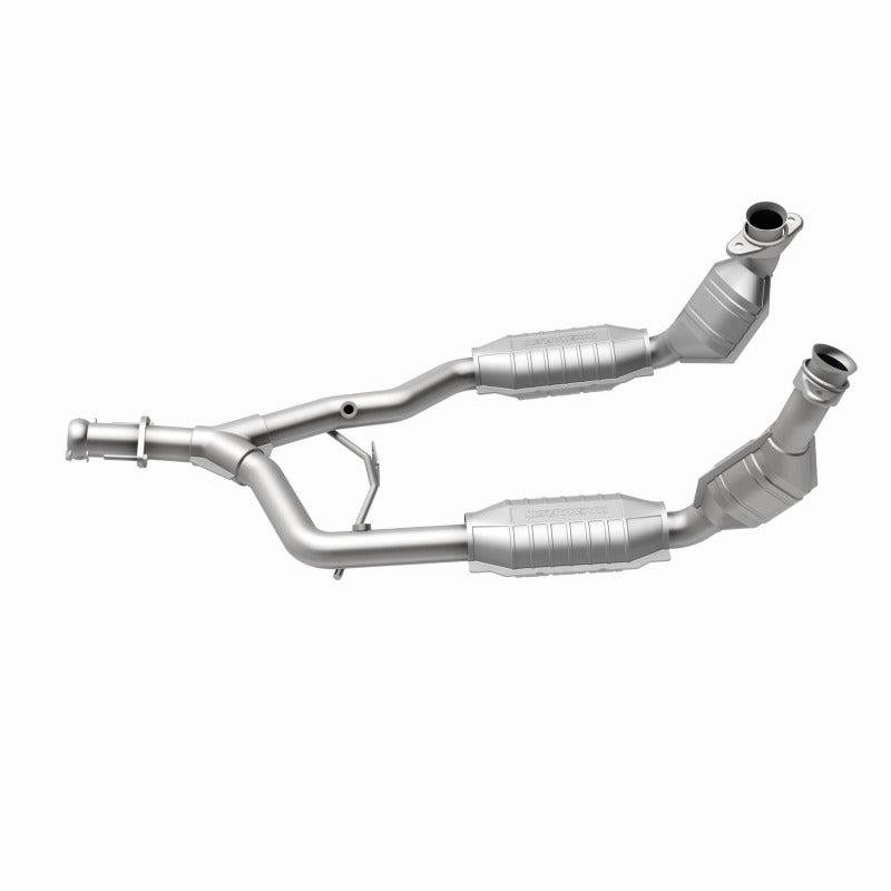 MagnaFlow Direct Fit Catalytic Converter 96-98 Ford Mustang 3.8L - 93344