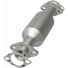 Load image into Gallery viewer, MagnaFlow California Direct Fit Catalytic Converter 91-92 Suzuki Sidekick 1.6L - 3391619