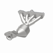 Load image into Gallery viewer, MagnaFlow 12-14 2 L4 1.5 OEM Manifold Direct Fit Converter - 22-064