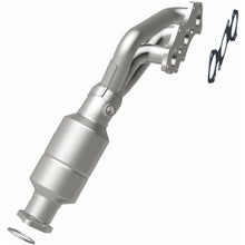 Load image into Gallery viewer, MagnaFlow Direct Fit Catalytic Converter 10-12 Toyota FJ/4Runner 4.0L - 51198