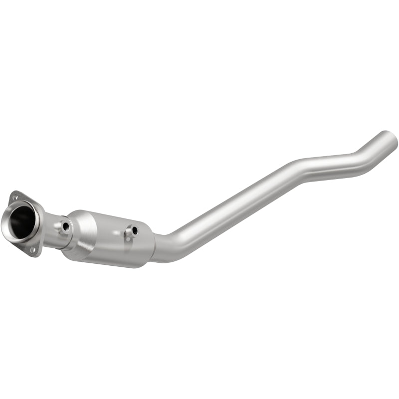MagnaFlow 11-17 Jeep Grand Cherokee 5.7L Direct Fit Converter - 5551739