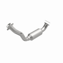 Load image into Gallery viewer, MagnaFlow 97-00 Ford Explorer 4.0L Direct Fit Converter - 4451315