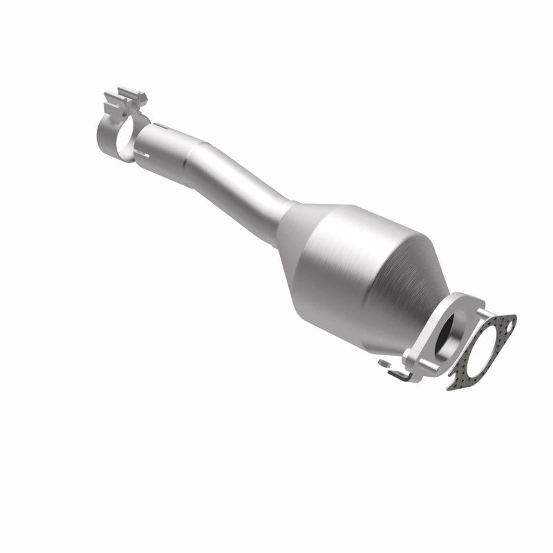 MagnaFlow 10-13 Ford Transit Connect 2.0L Calif Grade CARB Compliant Direct-Fit Catalytic Converter - 557270