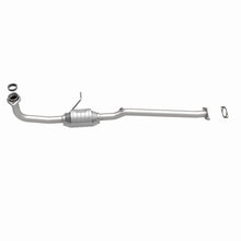 Load image into Gallery viewer, MagnaFlow Direct Fit Catalytic Converter 95-96 Geo Metro 1.0L - 23654