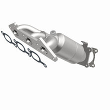 Load image into Gallery viewer, MagnaFlow Direct Fit Catalytic Converter 02 Volvo S80 2.9L - 23213