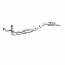Load image into Gallery viewer, MagnaFlow Direct Fit Catalytic Converter 1996 Ford E-150 4.9L - 93381