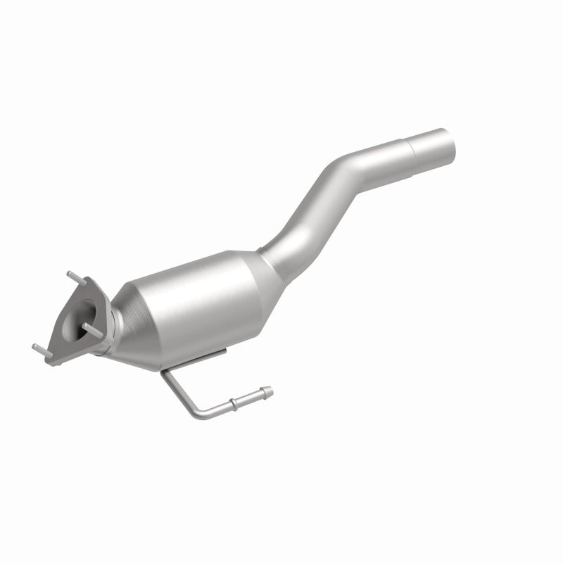 MagnaFlow Direct Fit Catalytic Converter 04-07 VW Touareg 4.2L Driver Side - 51154