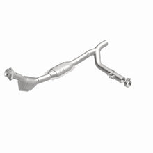 Load image into Gallery viewer, MagnaFlow Direct Fit Catalytic Converter 99 F-150 5.4L V8 P/S 2WD - 93397
