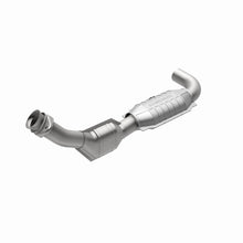 Load image into Gallery viewer, MagnaFlow Direct Fit Catalytic Converter 01 Ford F-150 4.2L - 51787