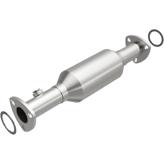 MagnaFlow 96-98 Chevrolet Cavalier 2.2L Direct Fit Converter - 4481499