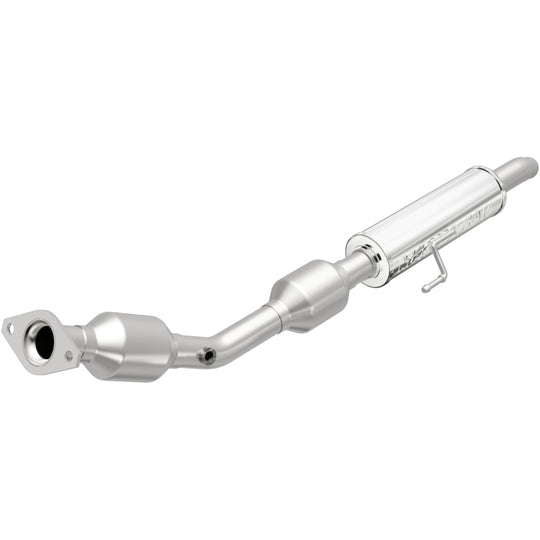 MagnaFlow 07-11 Toyota Yaris 1.5L Direct Fit Converter - 551470