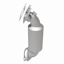 Load image into Gallery viewer, MagnaFlow Direct Fit Catalytic Converter 17-18 Chrysler Pacifica 3.6L - 21-950