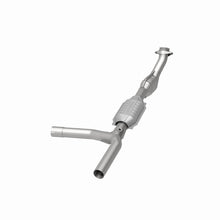 Load image into Gallery viewer, MagnaFlow Direct Fit Catalytic Converter 97-99 E-150/250 4.6L P/S - 93391