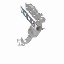 Load image into Gallery viewer, MagnaFlow 15-17 Chrysler 200 2.4L OEM Manifold Direct Fit Converter - 22-159