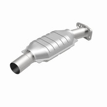 Load image into Gallery viewer, MagnaFlow Direct Fit Catalytic Converter GM 77 79 - 93431